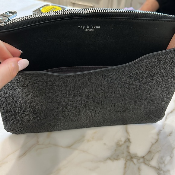 Never worn clutch! - Picture 3 of 5
